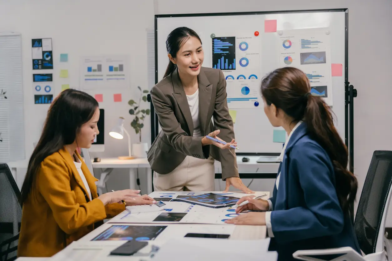 When do you need to bring in a digital marketing team When do you need to bring in a digital marketing team