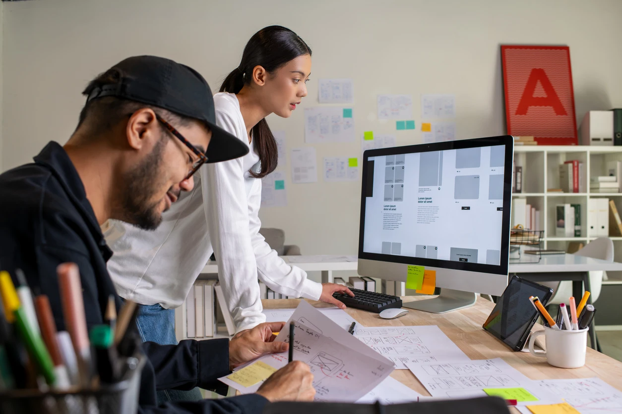 Marketing Strategy Shapes Technical Architecture Marketing Strategy Shapes Technical Architecture